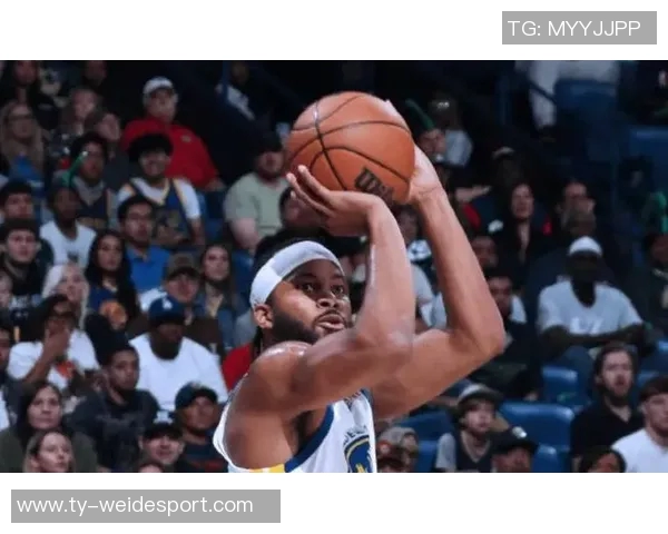 穆迪首发表现亮眼23分钟内贡献14分三分球命中率提升助力球队