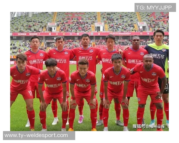 新赛季三外援齐聚基地ErikThomas加入合训提升球队实力 新赛季三外援齐聚基地ErikThomas加入合训提升球队实力