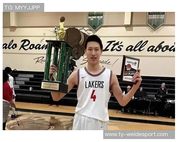 直播吧专访郇斯楠:普渡大学鼓励我努力争取上场机会并未承诺时间 直播吧专访郇斯楠:普渡大学鼓励我努力争取上场机会并未承诺时间