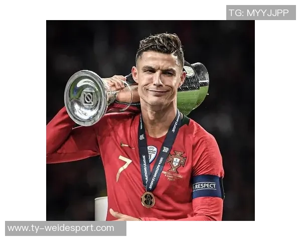 C罗若停赛两场将错过世界杯首战葡萄牙直接晋级成关键因素 C罗若停赛两场将错过世界杯首战葡萄牙直接晋级成关键因素