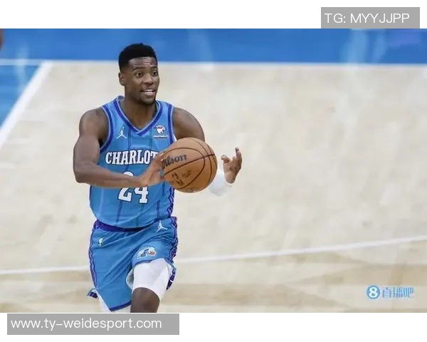 布兰登米勒表现出色19投8中罚球10中7贡献25分7助攻助力球队胜利